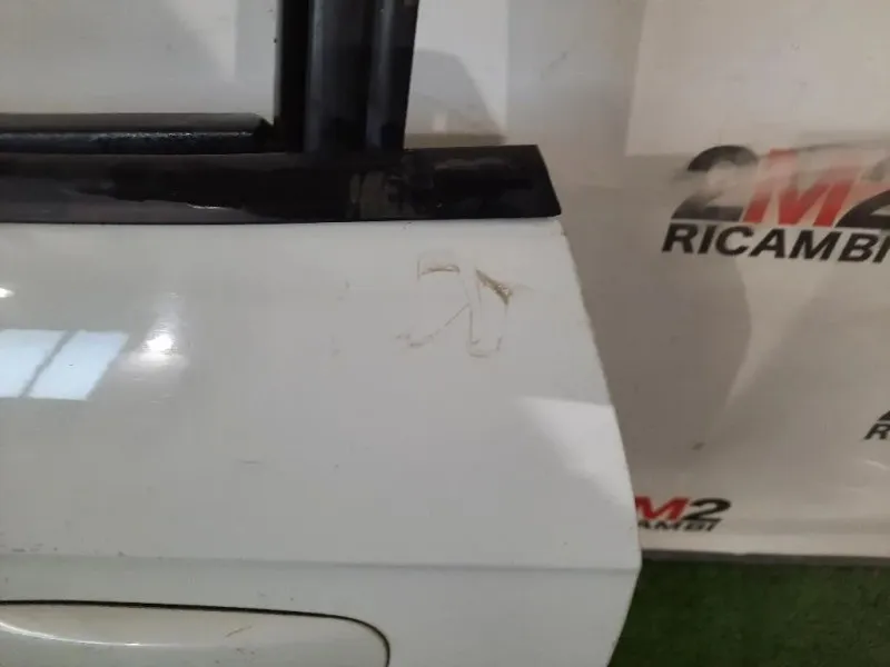 Porta ANT SX NUDA 8P3831051A Audi A3 8P1 2004