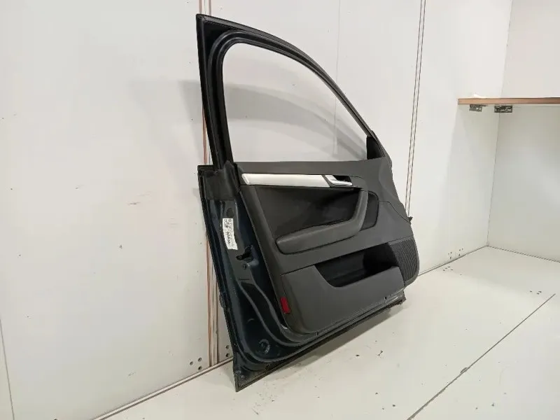 Porta ANT SX 8P4831051A Audi A3 8PA Sportback 2010