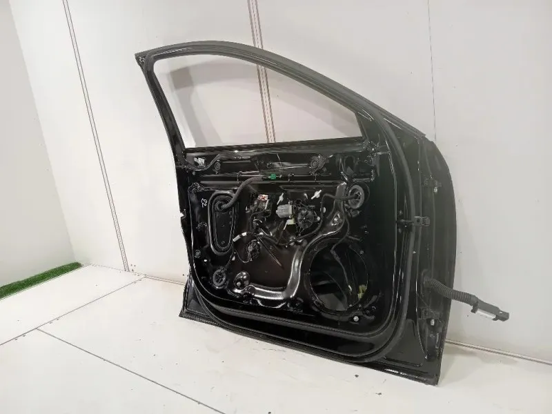 Porta ANT SX 8W0831051 Audi A4 8W5 Avant 2015
