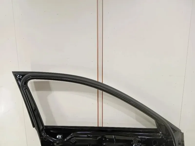 Porta ANT SX 8W0831051 Audi A4 8W5 Avant 2015