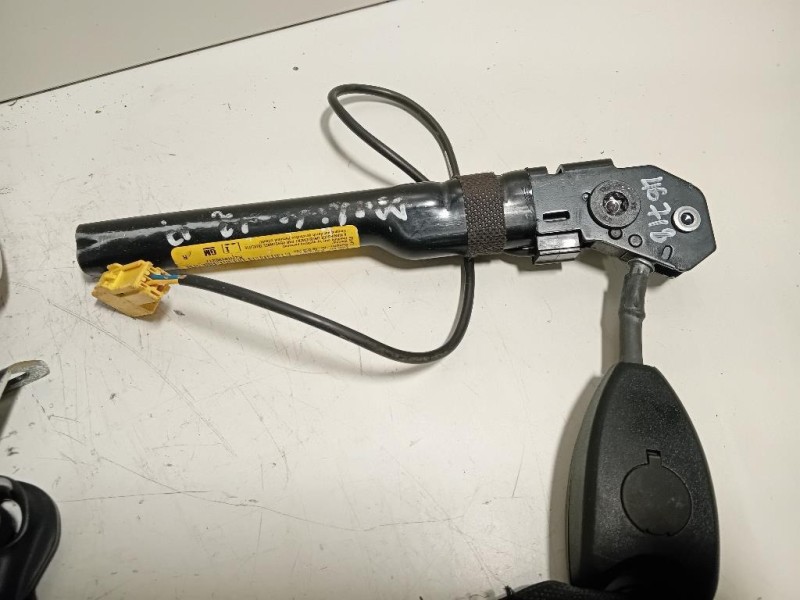 Cintura DI Sicurezza Sedile ANT DX 34040559 Opel Meriva B 2010
