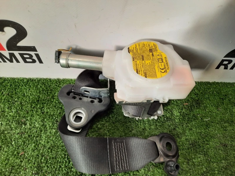 Cintura DI Sicurezza Sedile ANT DX 7321047281C2 Toyota Prius III 2016