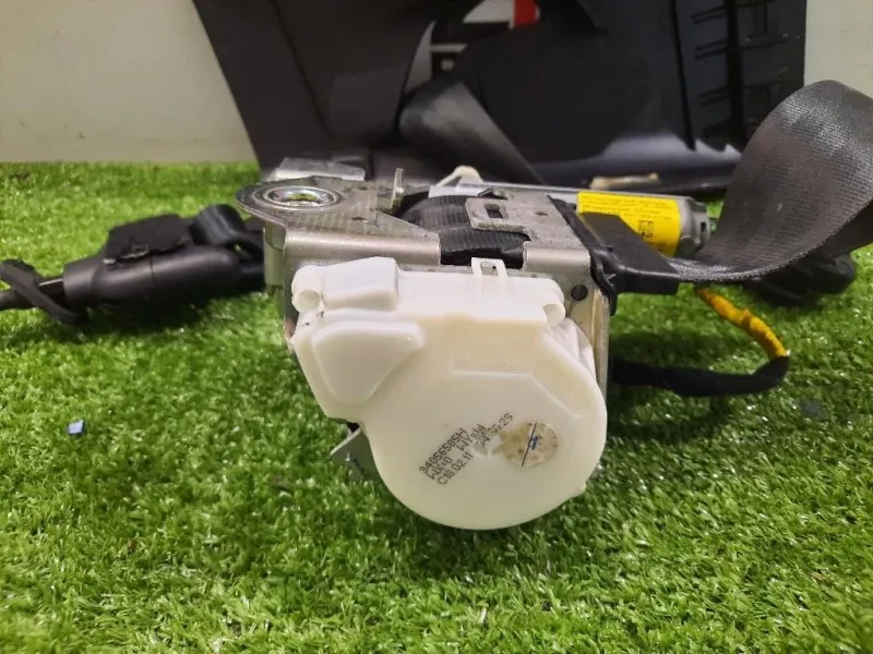 Cintura DI Sicurezza Sedile ANT SX 1560913970 Alfa Romeo Giulietta 2010