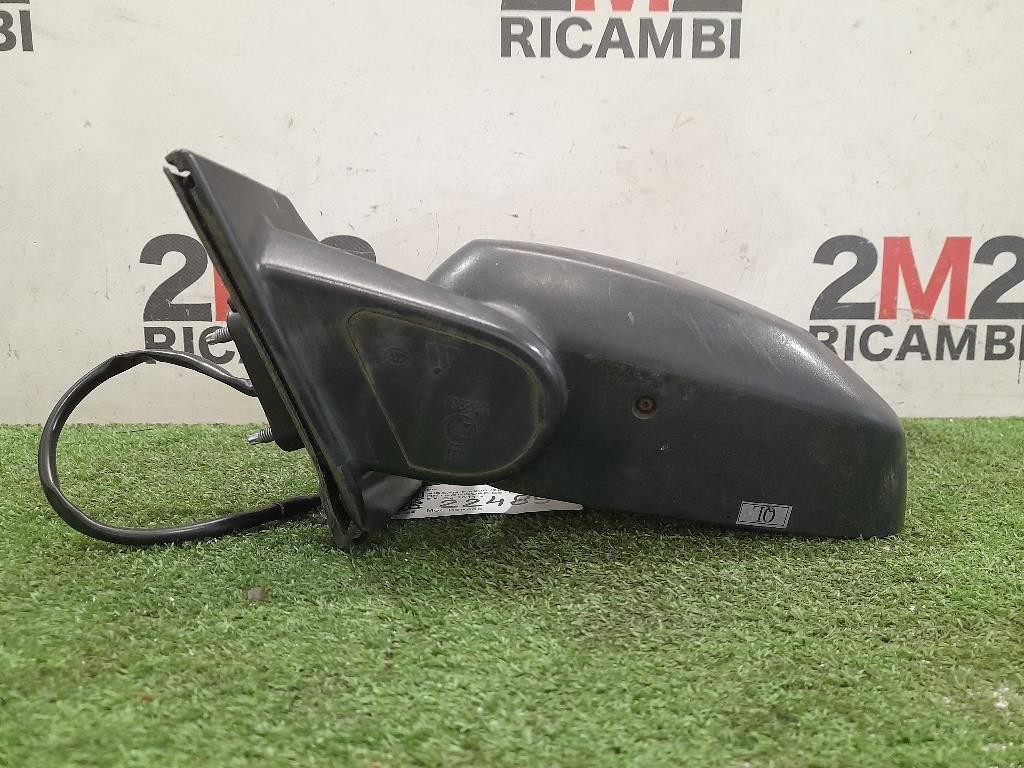 Porta ANT SX  Hyundai I40 2012 Porta ANT SX  Hyundai I40 2012