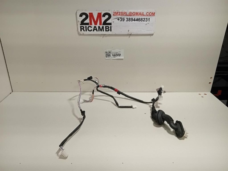 Cablaggio Porta Posteriore SX 82154-0D610 Toyota Yaris IV 2017