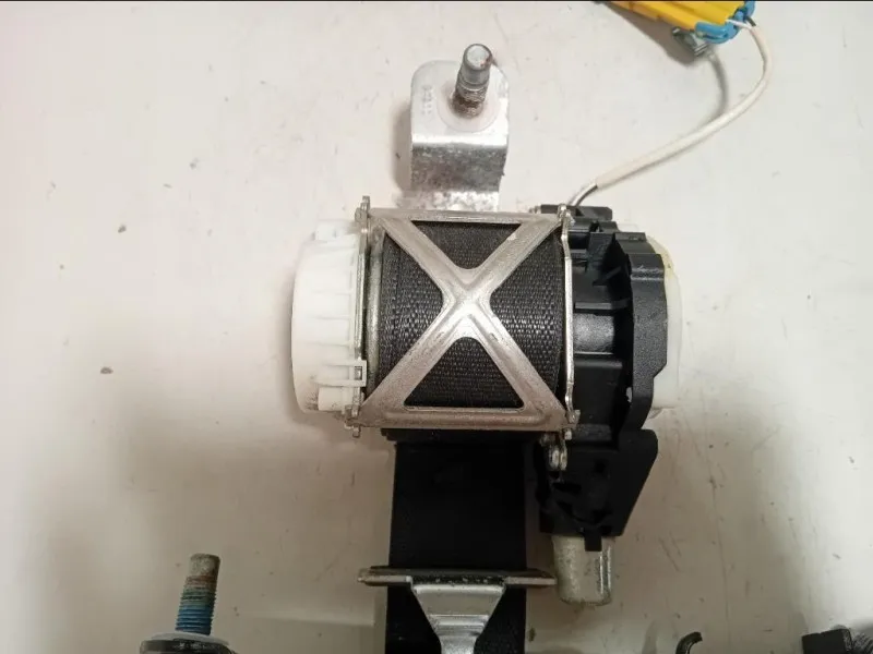 Cintura DI Sicurezza Sedile ANT SX CINTURA DI SICUREZZA SEDILE ANT SX Dodge Nitro 2007