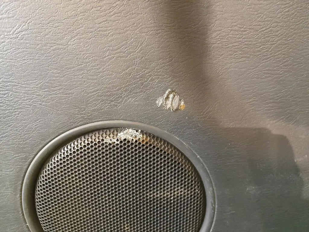 Porta ANT SX K55177101AE Jeep Cherokee III 2002