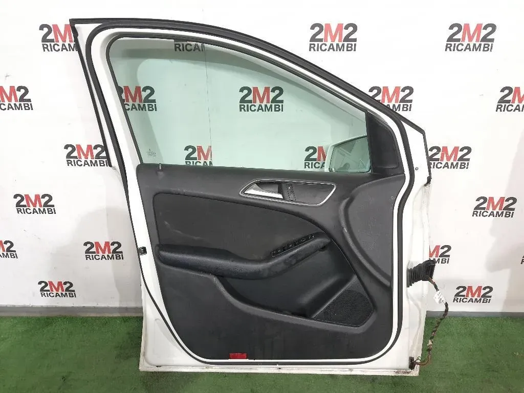 Porta ANT SX A2467200105 Mercedes Classe B W246 2012
