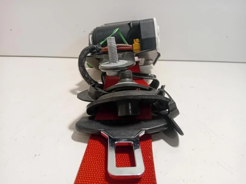 Cintura DI Sicurezza Sedile ANT SX 616774500 Mercedes Classe C W204 2007