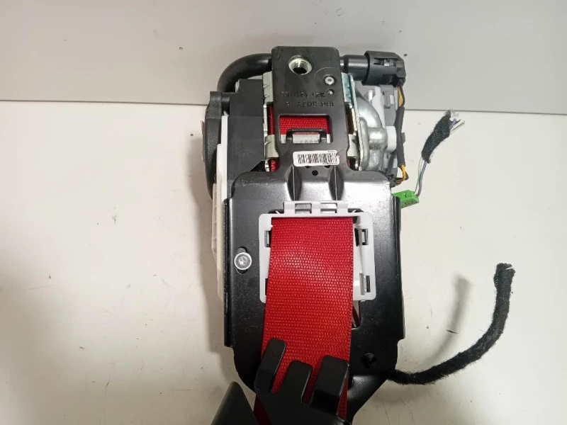 Cintura DI Sicurezza Sedile ANT SX 616774500 Mercedes Classe C W204 2007