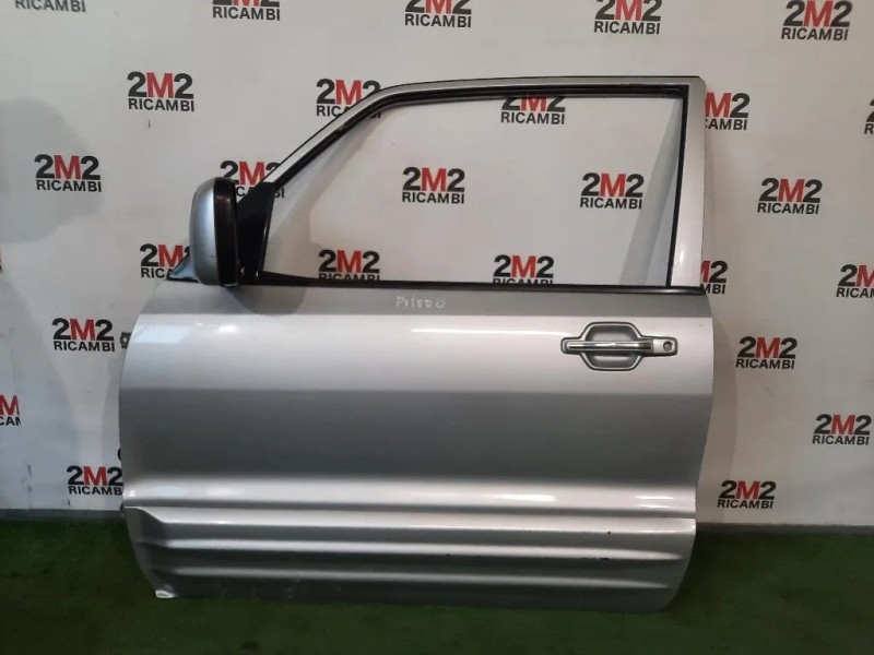 Porta ANT SX NUDA 5700A883 Mitsubishi Pajero III 2000