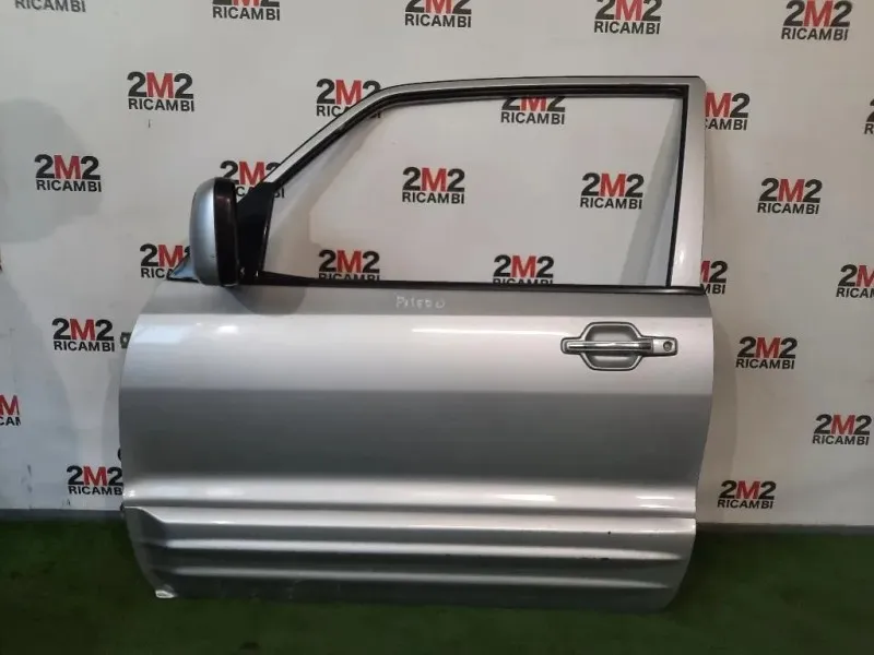 Porta ANT SX NUDA 5700A883 Mitsubishi Pajero III 2000