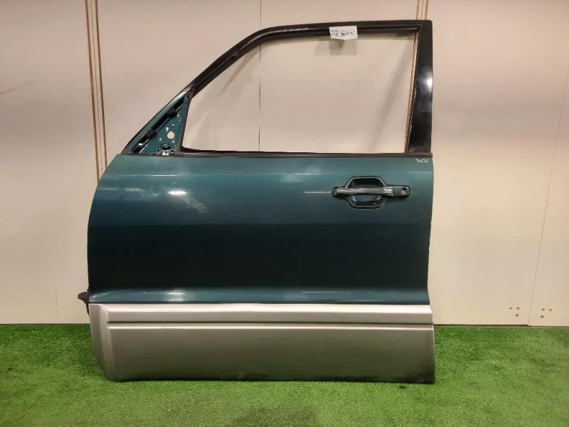 Porta ANT SX 5700A883 Mitsubishi Pajero III 2000