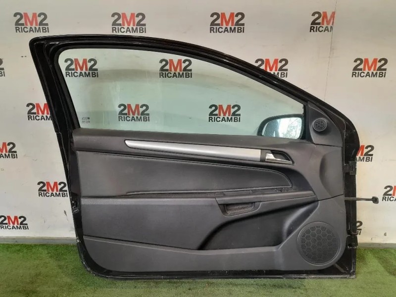 Porta ANT SX NUDA 13168043 GTC Opel Astra H 2005