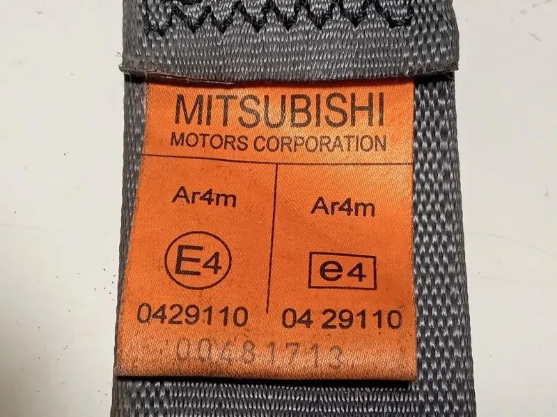 Cintura DI Sicurezza Sedile ANT SX 7000C594 Mitsubishi L200 II 1997