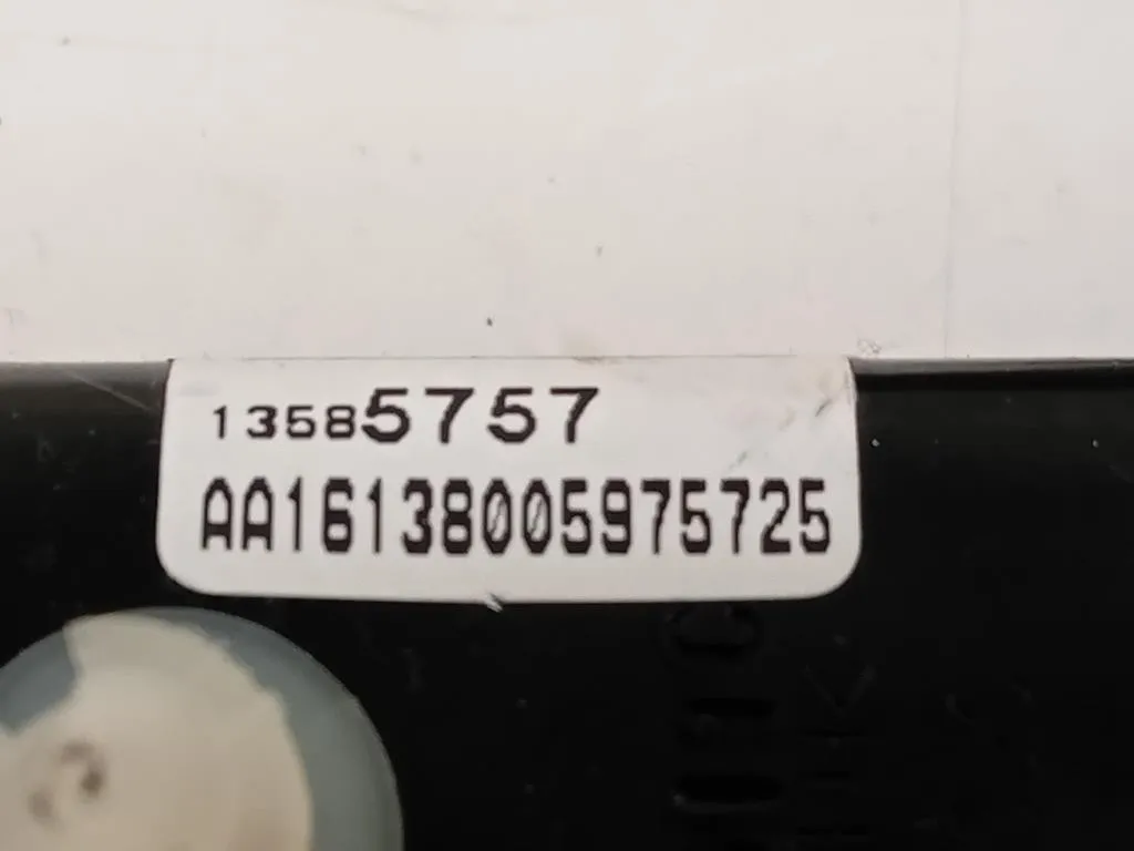 Cintura DI Sicurezza Sedile ANT SX CINTURA DI SICUREZZA SEDILE ANT SX Opel Mokka 2013