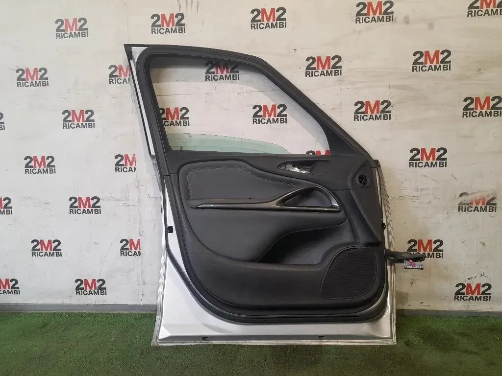 Porta ANT SX 13355178 Opel Zafira C 2012