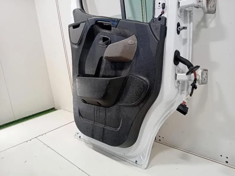 Porta ANT SX 801017005R Renault Master IV 2010