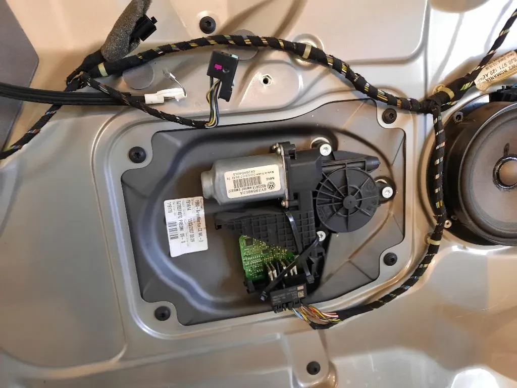 Porta ANT SX PORTA PORTIERA SPORTELLO Skoda Roomster 5J7 2010