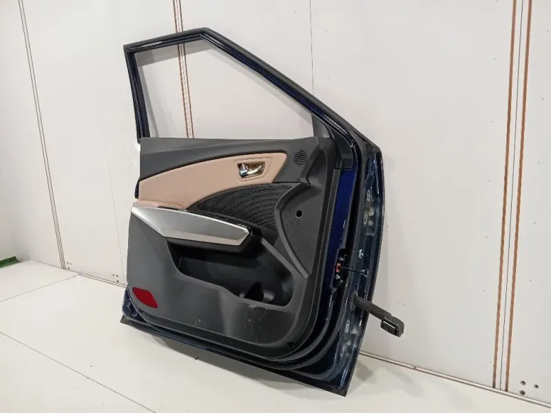 Porta ANT SX 6201135004 Ssangyong Tivoli 2015