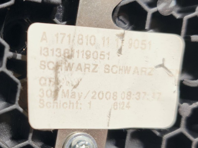Porta ANT SX 6700242180 Toyota RAV 4 V 2018