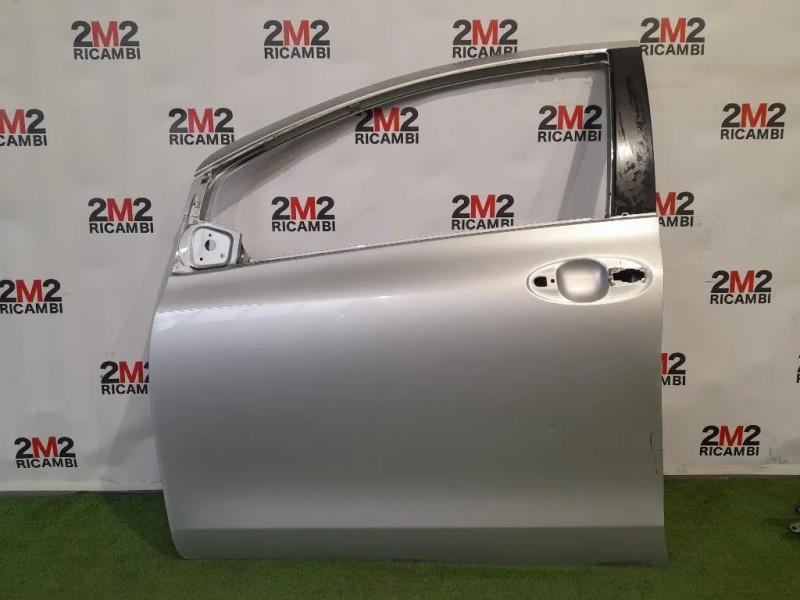 Porta ANT SX 670020D170 Toyota Yaris France II 2006