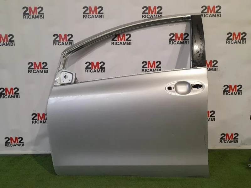 Porta ANT SX 670020D170 Toyota Yaris France II 2006