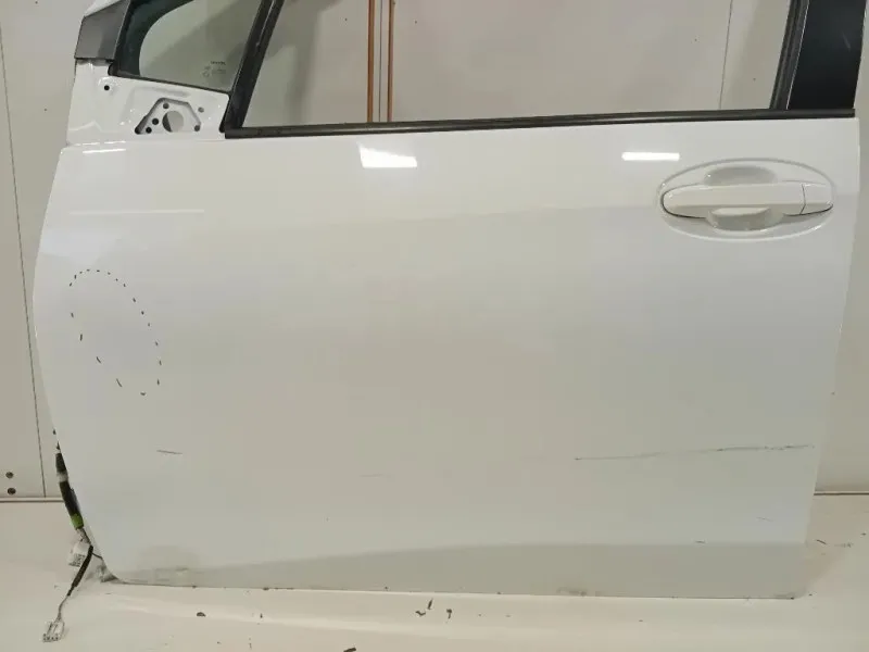 Porta ANT SX 670020D500 Toyota Yaris IV 2012