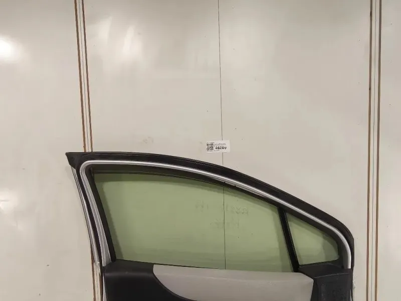 Porta ANT SX 670020D500 Toyota Yaris IV 2012