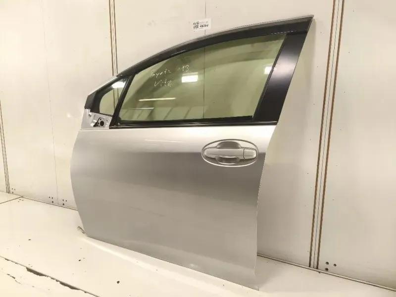 Porta ANT SX 670020D500 Toyota Yaris IV 2012