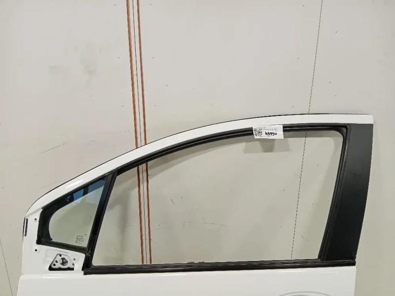 Porta ANT SX 670020D500 Toyota Yaris IV 2017