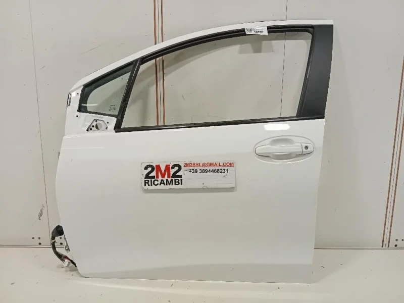 Porta ANT SX 670020D500 Toyota Yaris IV 2017