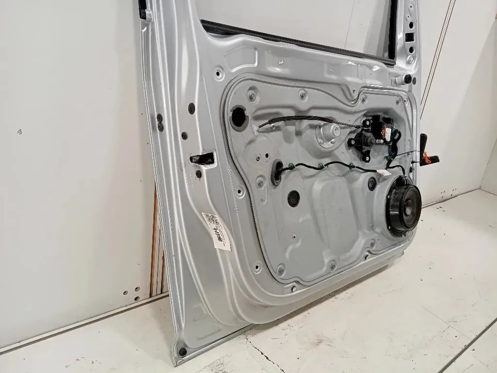 Porta ANT SX 2K0831055B Volkswagen Caddy III 2004