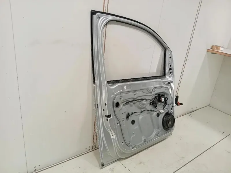 Porta ANT SX 2K0831055B Volkswagen Caddy III 2004