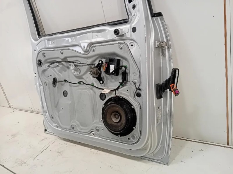 Porta ANT SX 2K0831055B Volkswagen Caddy III 2004