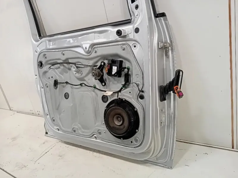 Porta ANT SX 2K0831055B Volkswagen Caddy III 2004