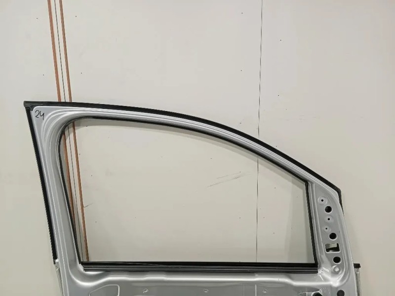 Porta ANT SX 2K0831055B Volkswagen Caddy III 2004