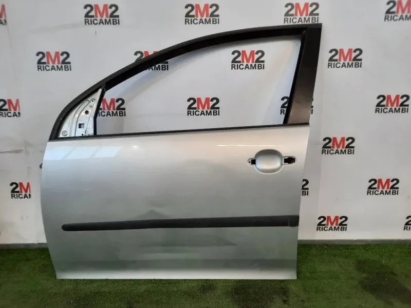 Porta ANT SX 1K4831301AB Volkswagen GOLF V 2004