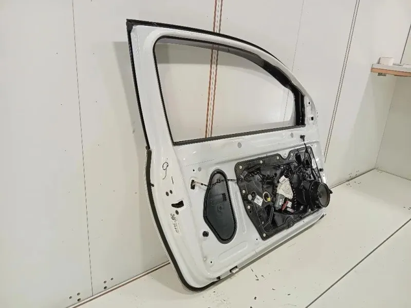 Porta ANT SX 5K3831055K Volkswagen GOLF VI 2009