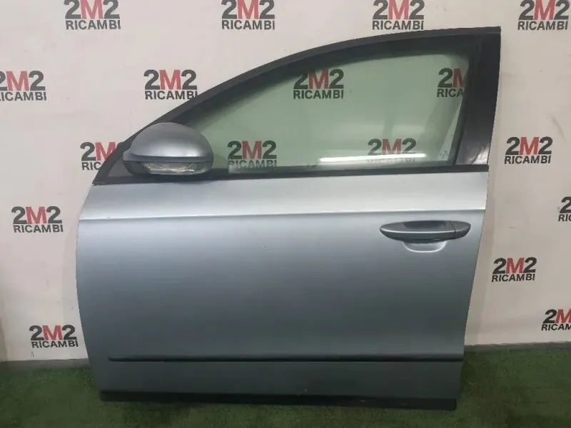Porta ANT SX NUDA 3C4831055J Volkswagen Passat V 2005
