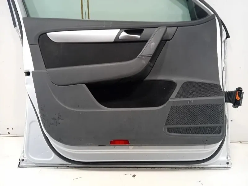 Porta ANT SX 3AA831055 Volkswagen Passat VI 2011