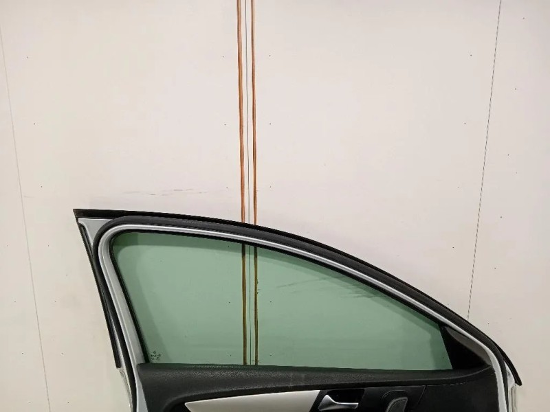 Porta ANT SX 3AA831055 Volkswagen Passat VI 2011