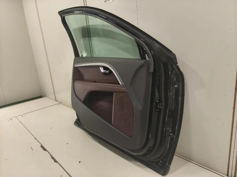 Porta ANT SX 32228890 Volvo V70 III 2008