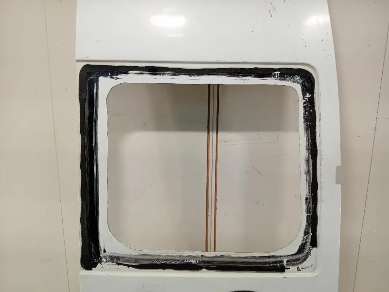 Porta DI Carico POST DX PORTA DI CARICO POST DX Ford Transit IV 2000