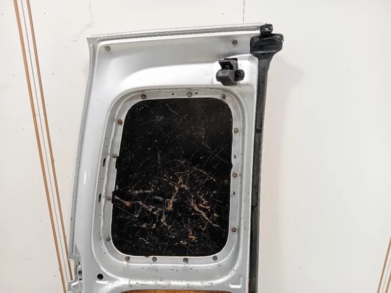 Porta DI Carico POST DX 2K0827092G Volkswagen Caddy III 2004