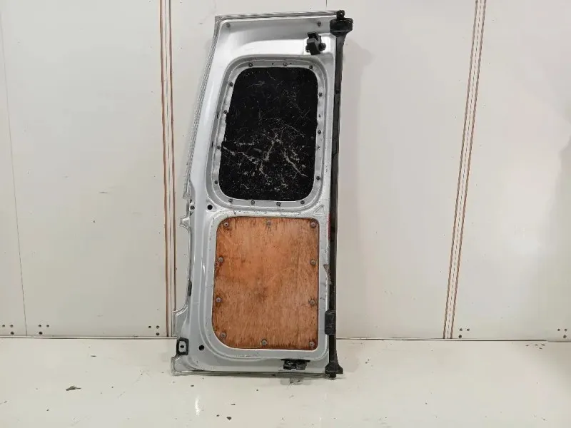 Porta DI Carico POST DX 2K0827092G Volkswagen Caddy III 2004