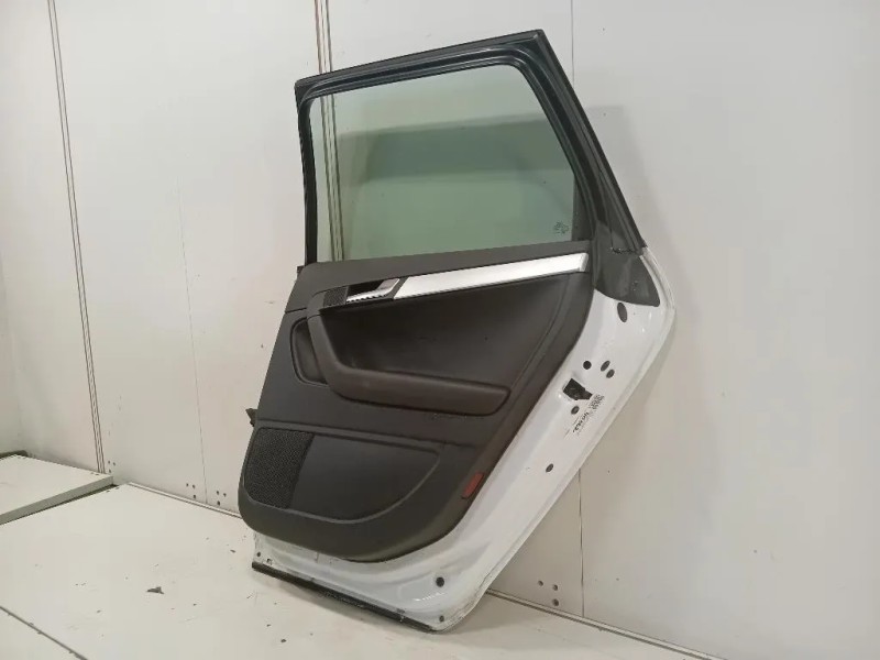 Porta POST DX 8P4833052A Audi A3 8PA Sportback 2010