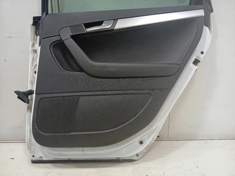 Porta POST DX 8P4833052A Audi A3 8PA Sportback 2010