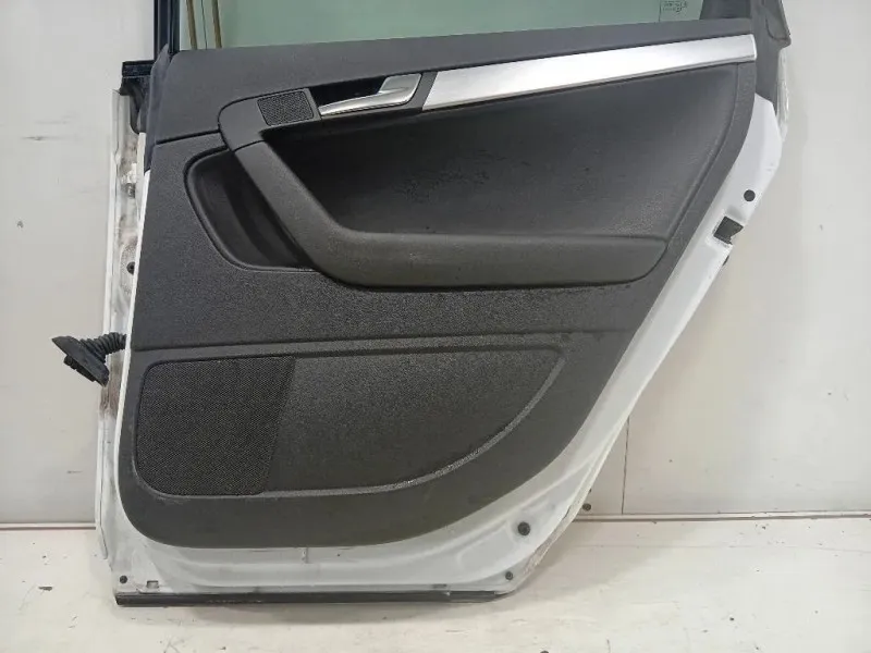 Porta POST DX 8P4833052A Audi A3 8PA Sportback 2010