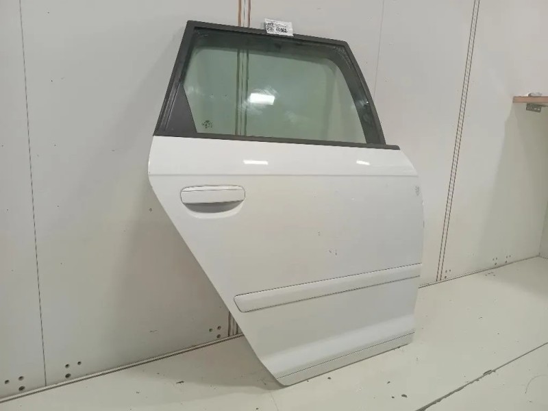 Porta POST DX 8P4833052A Audi A3 8PA Sportback 2010